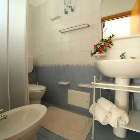 Holiday home Di Apollo *