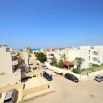 Di Apollo توري موتسا